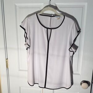 Calvin Klein White Blouse with Black Detailing size L